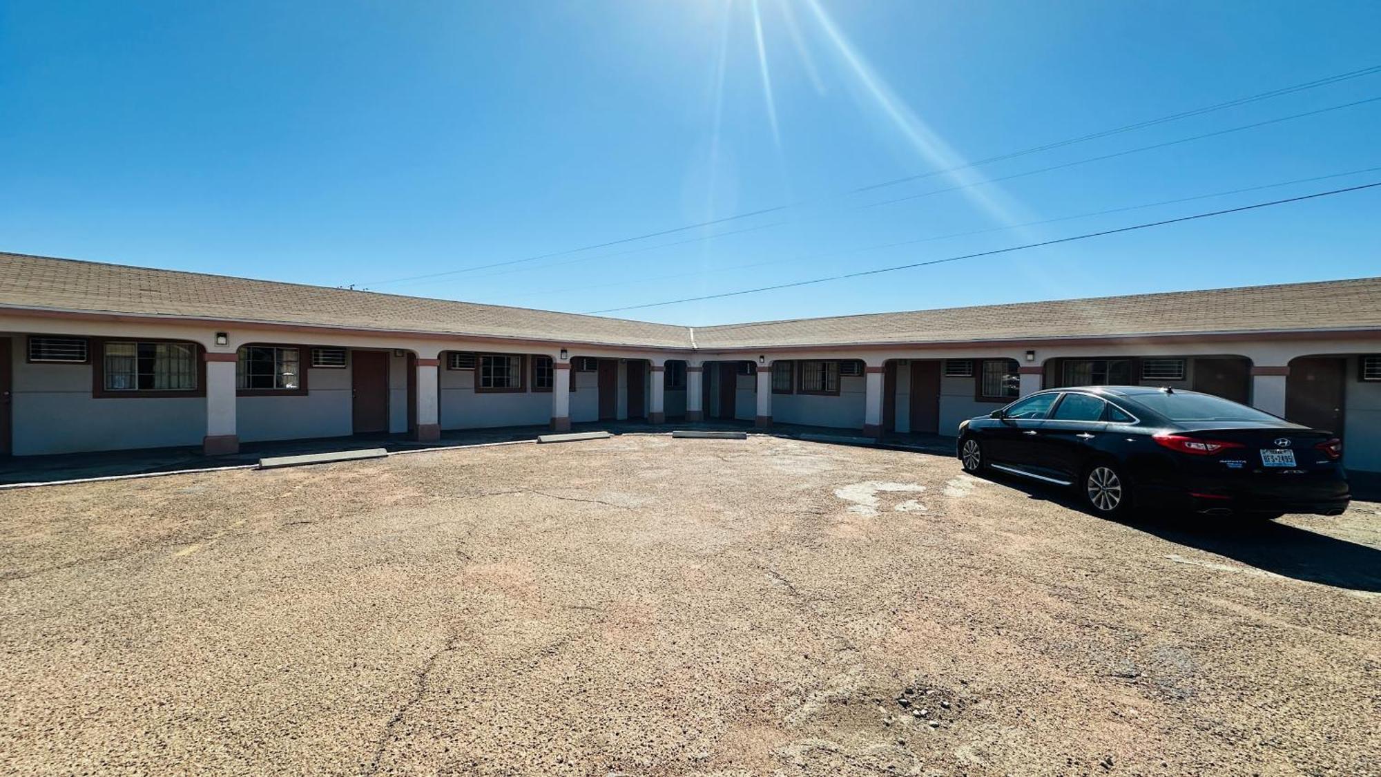 Budget Inn Van Horn Bagian luar foto